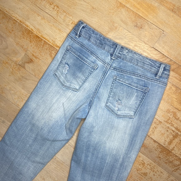 🌺 MUDD Girls Distressed Light Wash Jeans - Picture 12 of 12
